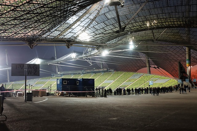 坚信通过努 坚信通过努